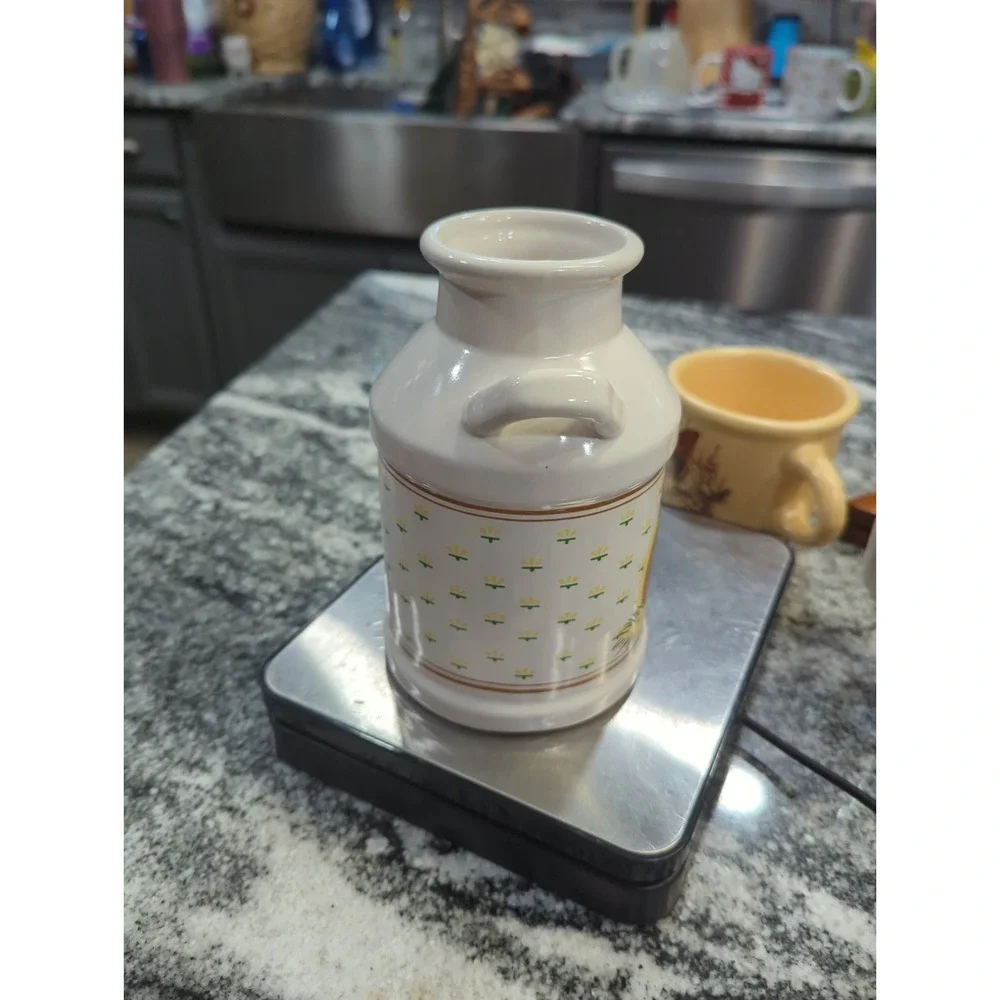 Vintage Farmhouse Style Chicken Ceramic Milk Jug/Utensil Holder/Vase Decorative
